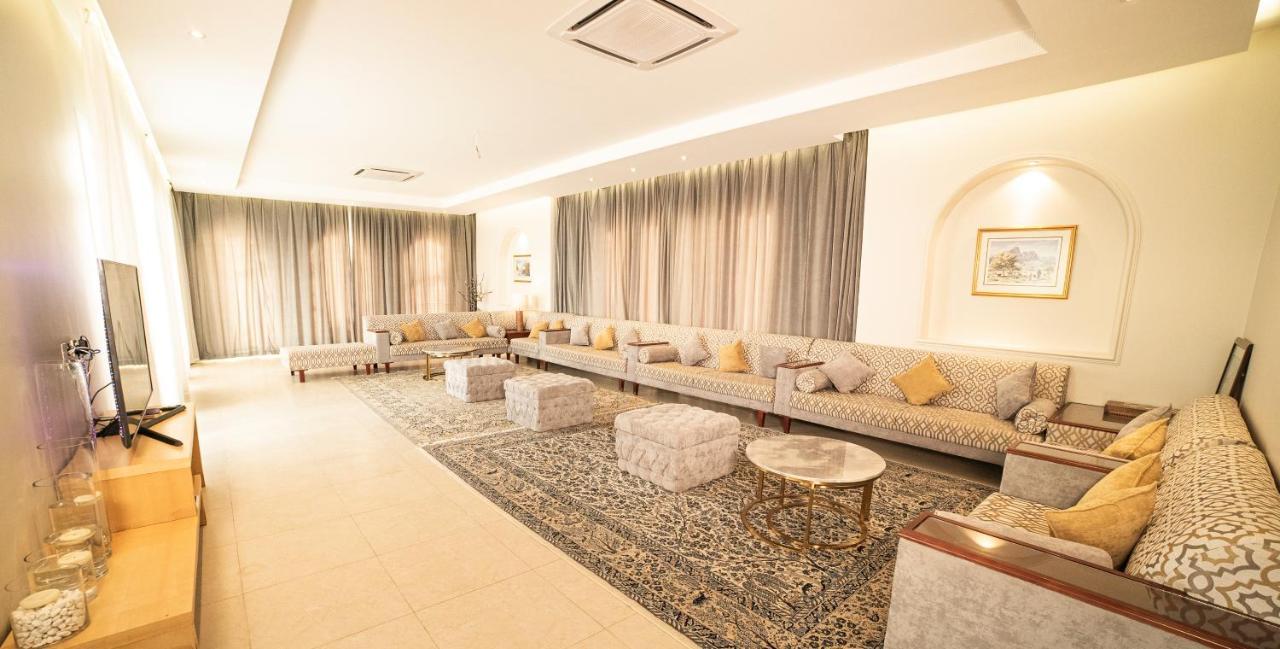 Vilă Luxury Farm In Musanaa Oman